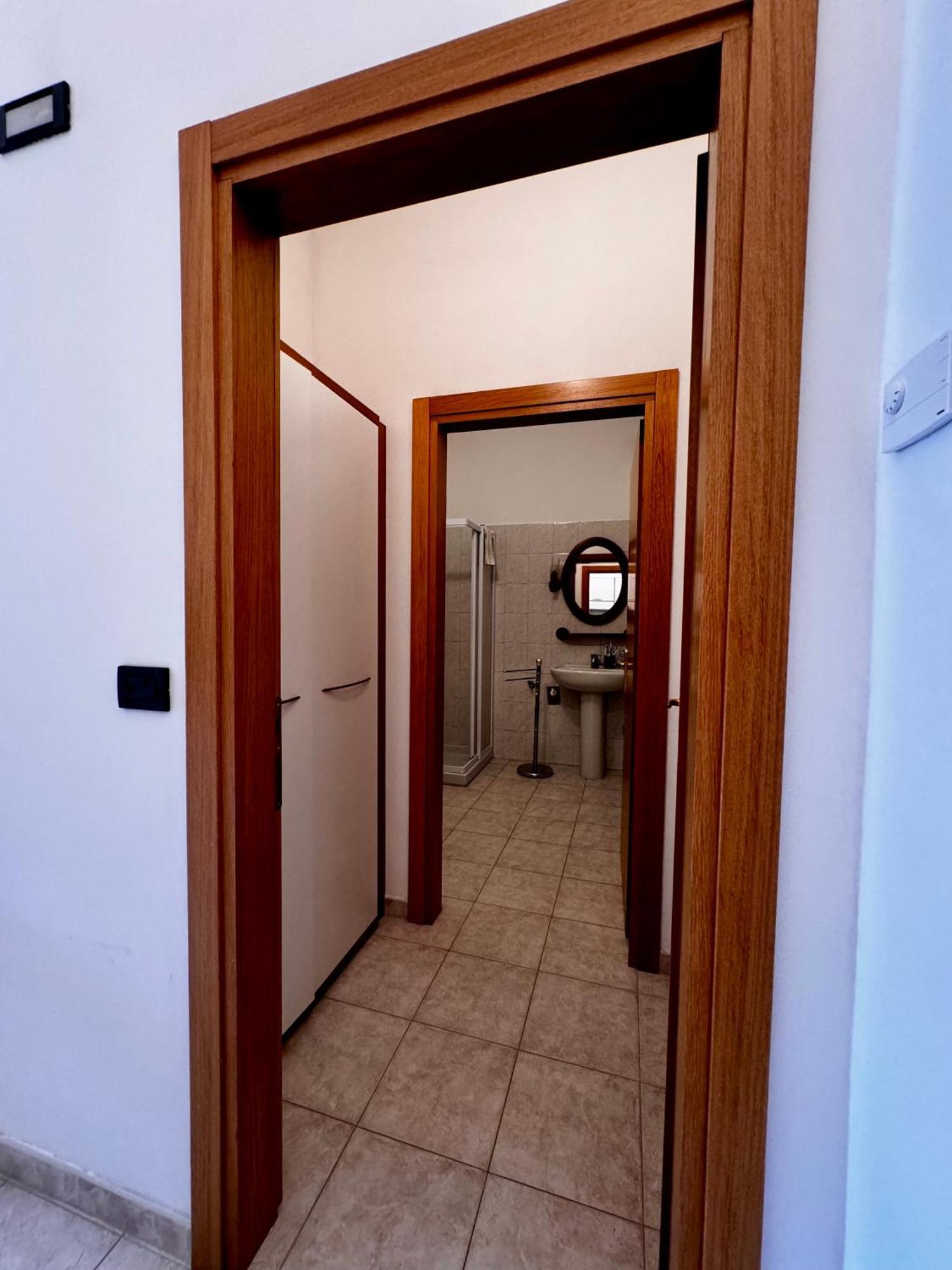 Appartamento Orange Breeze Riva del Garda Esterno foto