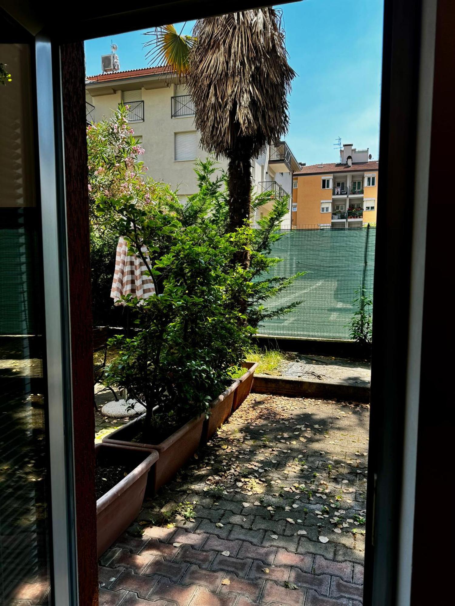Appartamento Orange Breeze Riva del Garda Esterno foto